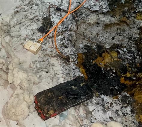 Celular Explode E Causa Inc Ndio Em Apartamento De Balne Rio Cambori