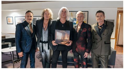 Def Leppard And Journeys 2024 Co Headlining Summer Tour Presale