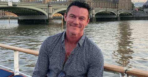 Luke Evans Interpretará A William Tallon El Sirviente Más Leal De La Reina Isabel Ii Cromosomax