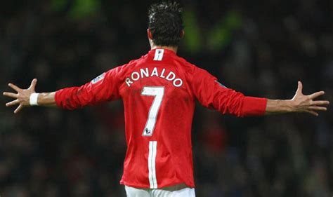 Man Utd Ronaldo Jersey - Man Utd Boss Solskjaer Names Ronaldo Among ...