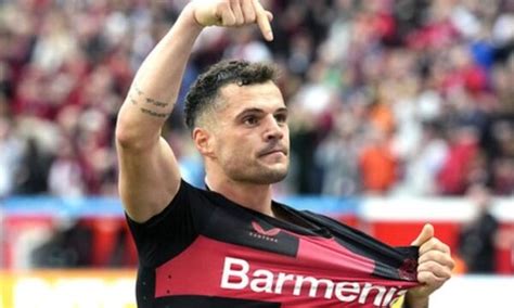 Granit Xhaka në formacionin e më të mirëve të sezonit në Bundesliga E