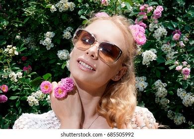 Hot Summer Girl Beauty Sexy Lady Stock Photo 685505992 Shutterstock