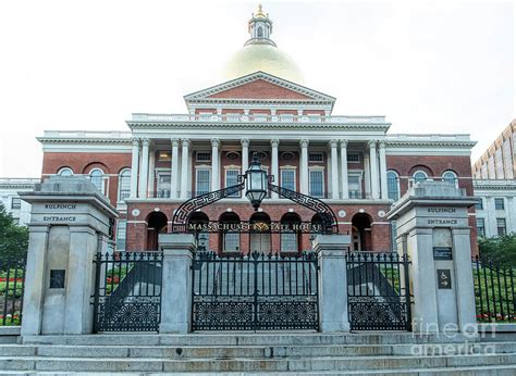 Massachusetts State House Building In Boston Photograph By David