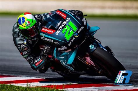 Anche Per La Sofisticata Motogp Vale Lantico Detto Gallina Vecchia Fa