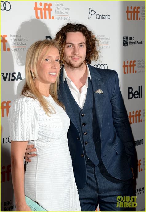 Keira Knightley Jude Law Anna Karenina Premiere At Tiff Photo