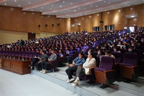 烟台爱华学校拔尖创新人才培养启动仪式隆重举行 烟台爱华双语学校