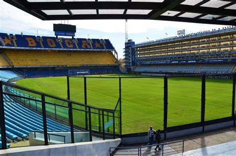 La Bombonera (Boca Juniors Stadium in Buenos Aires) - Nomadic Niko