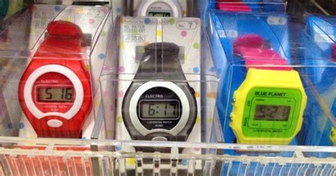 HOROLOGY CRAZY: Watch shopping in Okinawa Japan Part 1