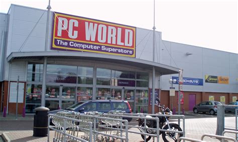 Public Transport Directions to Currys PC World in Brentford 11
