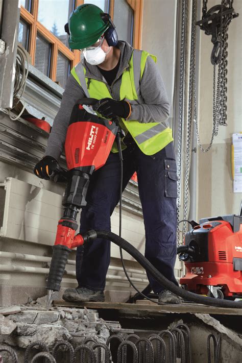 Hilti TE1000 AVR Breaking And Drilling The Hireman