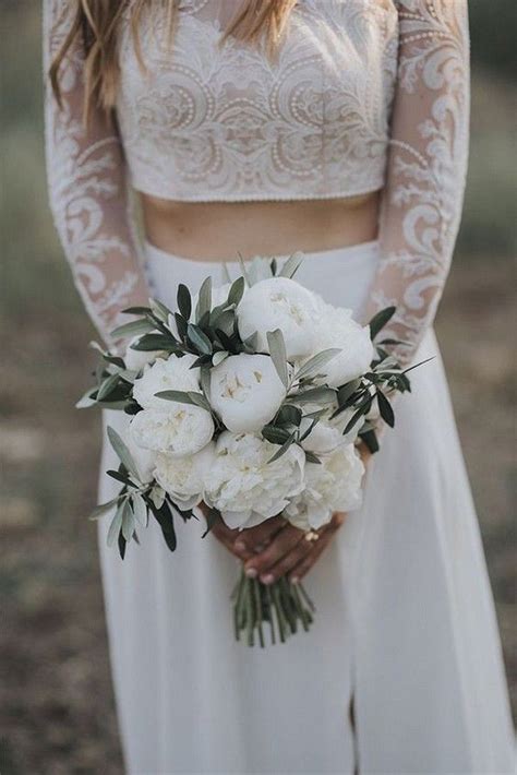 20 Elegant White And Greenery Wedding Bouquets Page 2 Of 2 Oh The