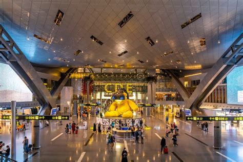 Hamad International Airport Editorial Image - Image of bear, airplane ...