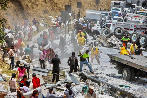 La Jornada Accidente paraliza por 5 horas la vía México Puebla