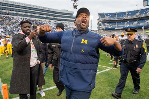 Amid Jim Harbaughs Suspension And Scandal Michigan Delivers Angry Win At Penn State Yahoo Sports