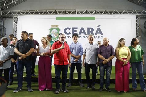 Governo Do Cear Entrega Nova Areninha Ao Munic Pio De Itapipoca