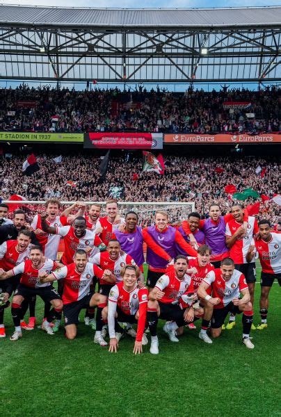 Con Gerónimo Rulli en el arco el Ajax sufrió su peor derrota en la