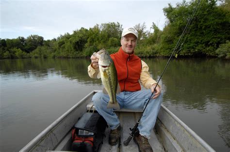 Largemouth Bass Fishing Joel Sartore