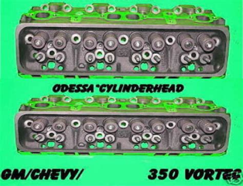 2 Chevy Gm Gmc 350 906 062 V8 57 Vortec Cast Iron Cylinder Heads