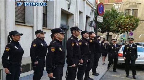 Dami N Tom S Romero Comisario De La Polic A Nacional Toma Posesi N