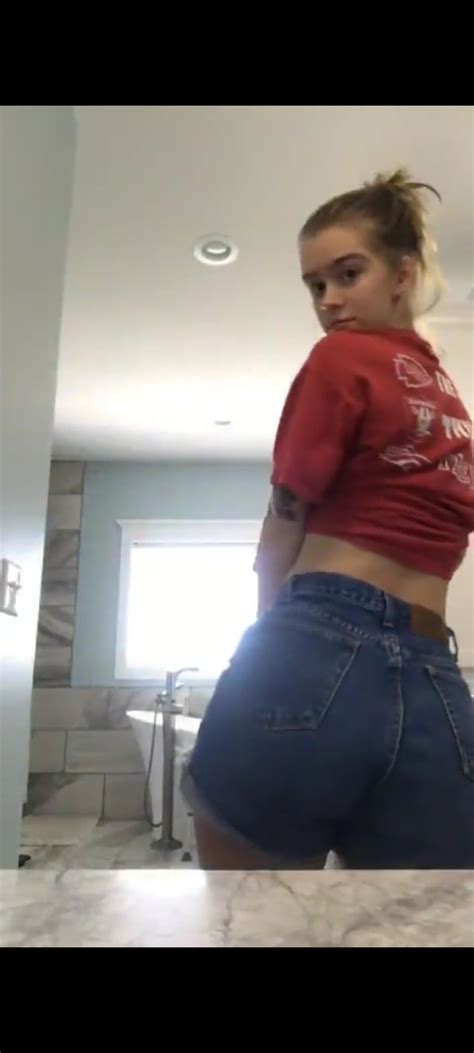 What S The Name Of This Blonde Girl Showing Her Ass With A Tattoo On Her Left Arm 1 Reply