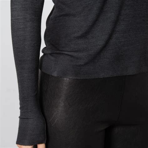 BLACK RIBBED MICROMODAL LONGSLEEVE Wolfensson