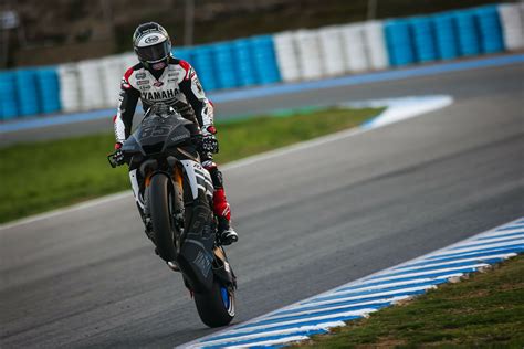 Video: Jonathan Rea 2023 Winter Testing Vlog, E:3 - "Raw On Board ...