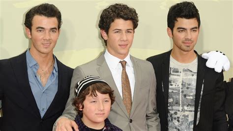 Frankie Jonas Is All Grown Up — But His Brothers Are Still Embarrassing Him | Teen Vogue