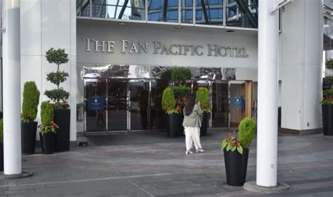 19 IDEAL Hotels Near Vancouver Cruise Port