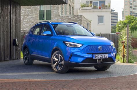 Mg Zs Ev Revealed New Kwh Battery Brings Km Range