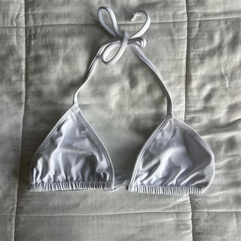 NWT Bikini Block Ashley Marie Triangle Top Depop