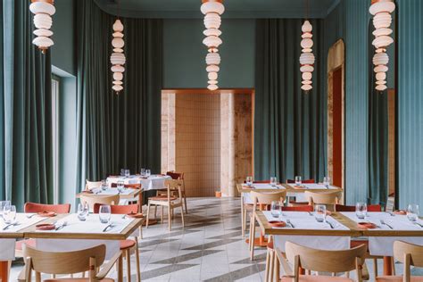 Velvet Lines The Walls At Warsaws Opasly Tom Restaurant The Spaces