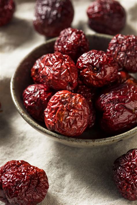 Jujube Fruit Nutrition and Health Benefits - Healthier Steps