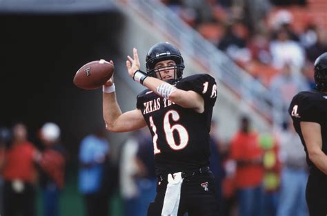 Former Texas Tech QB Kliff Kingsbury Named Head Coach Of Red Raiders ...