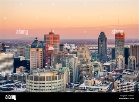 Stunning winter sunset over downtown Montreal Stock Photo - Alamy