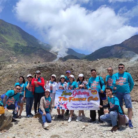 Menikmati Taman Wisata Alam Gunung Papandayan