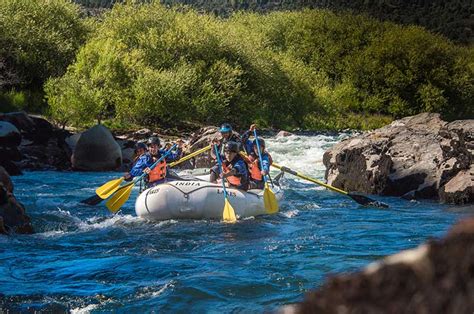 Rafting en Río Corcovado a la frontera Chubut Comarka Expediciones