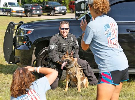 Photos Weymouths Junior Police Academy Gets K 9 Demonstration