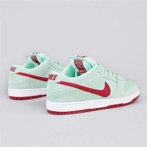 Nike Dunk Pro Sb Medium Mintgym Red Wave®