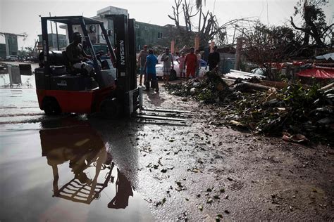 Imágenes Muestran El Alto Grado De Destrucción Del Huracán Otis En Acapulco La Nación