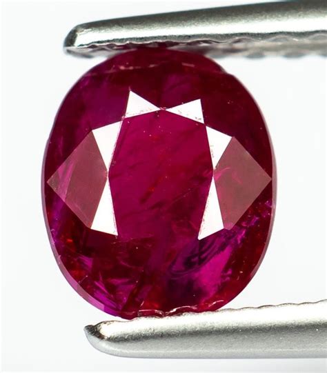 No Reserve Deep Red Mozambique Ruby 0 74 Ct Catawiki