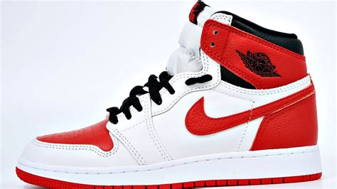 Nike Air Jordan 1 High Og Heritage 나이키 에어조던원1 운동화 레트로 하이 Og 헤리티지 Og Youtube