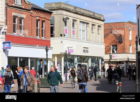 Banbury Town Centre High Street Oxfordshire England Uk Gb Stock Photo