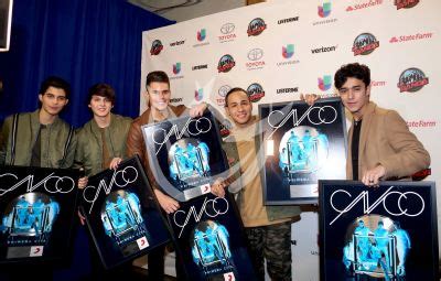 Mezcalent CNCO De Primera En La Banda