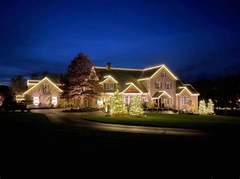 Christmas Light Ideas - Revive Holiday Lighting