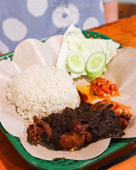 Tempat Makan Bebek Paling Enak Di Bandung Nibble