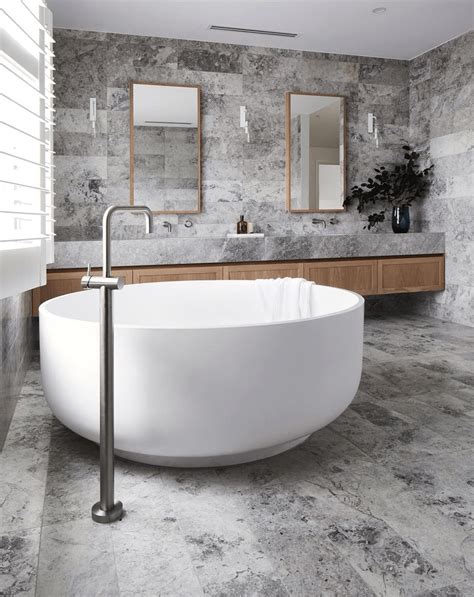 Round Bathtubs Are They Comfortable Small Bathroom Renovations