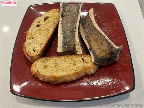 Womanwearingred Nude Leaks OnlyFans Fapellas