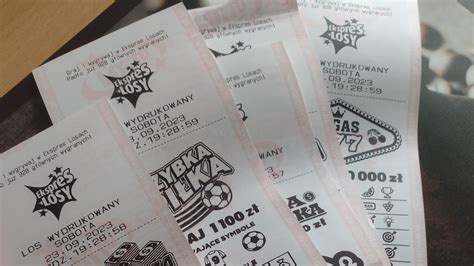 zdrapki lotto 428 Ekspres losy z wygraną i to nie byle jaką