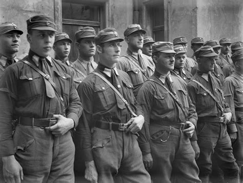 who designed the nazi uniforms 8