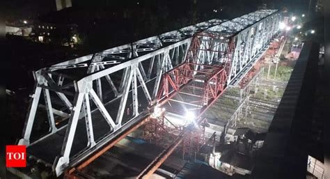 Mumbai Second Span Girder Launched For Rob At Vidyavihar Station